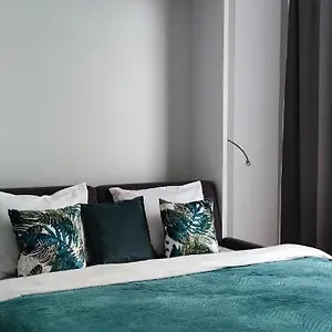 https://apartamenty-comfort-na-alejach-jerozolimskich.warsawhotelspoland.com